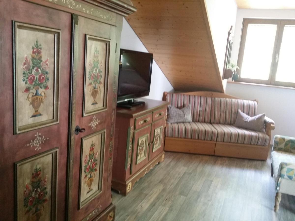 Schwarzwald - Villa Appartments Titisee Exteriör bild